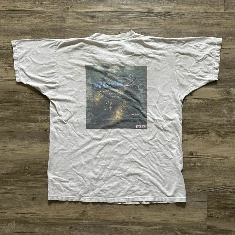 Vintage 90s Nintendo N64 Rush 2 Extreme Racing USA Promo T-Shirt Size XL